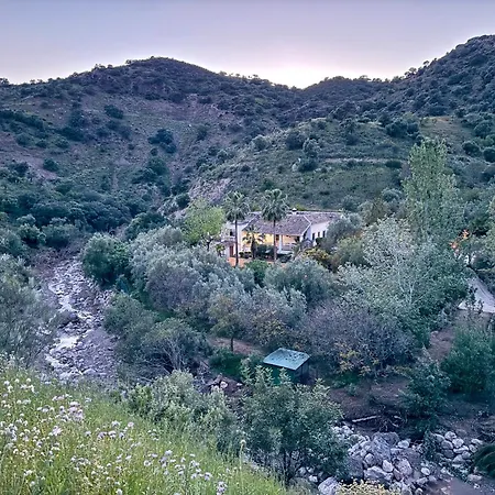 Authentic Luxury In Oasis With Pool Close To Malaga
