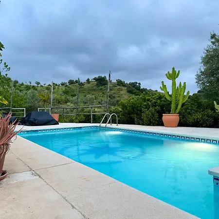 Authentic Luxury In Oasis With Pool Close To Malaga Villa Almogia