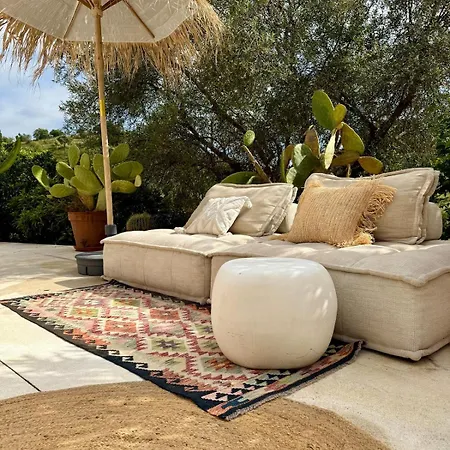 Authentic Luxury In Oasis With Pool Close To Malaga *